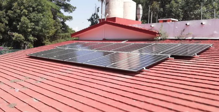 Instalación placas solares en zonas residenciales para autoconsumo